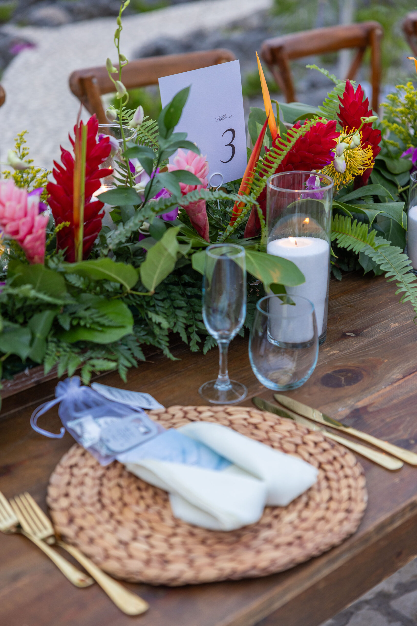 Gallery Centerpiece image