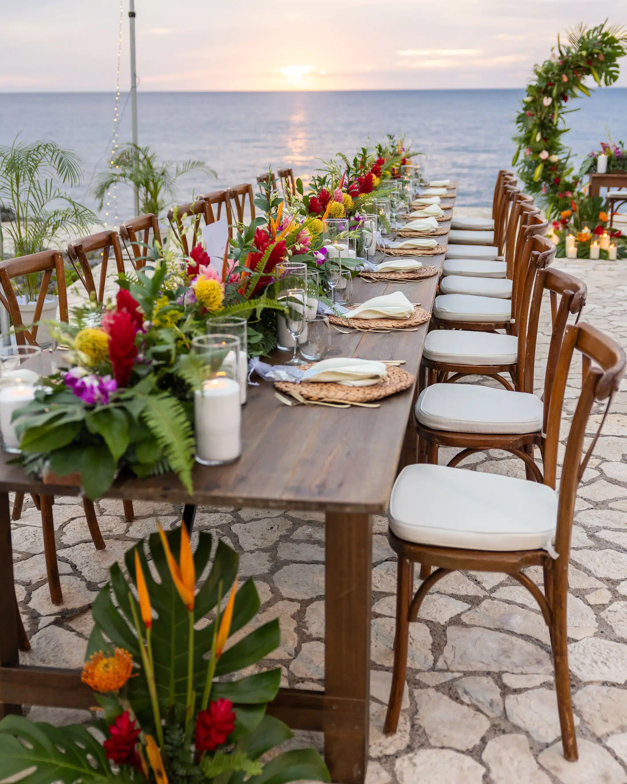 Gallery Reception decor image