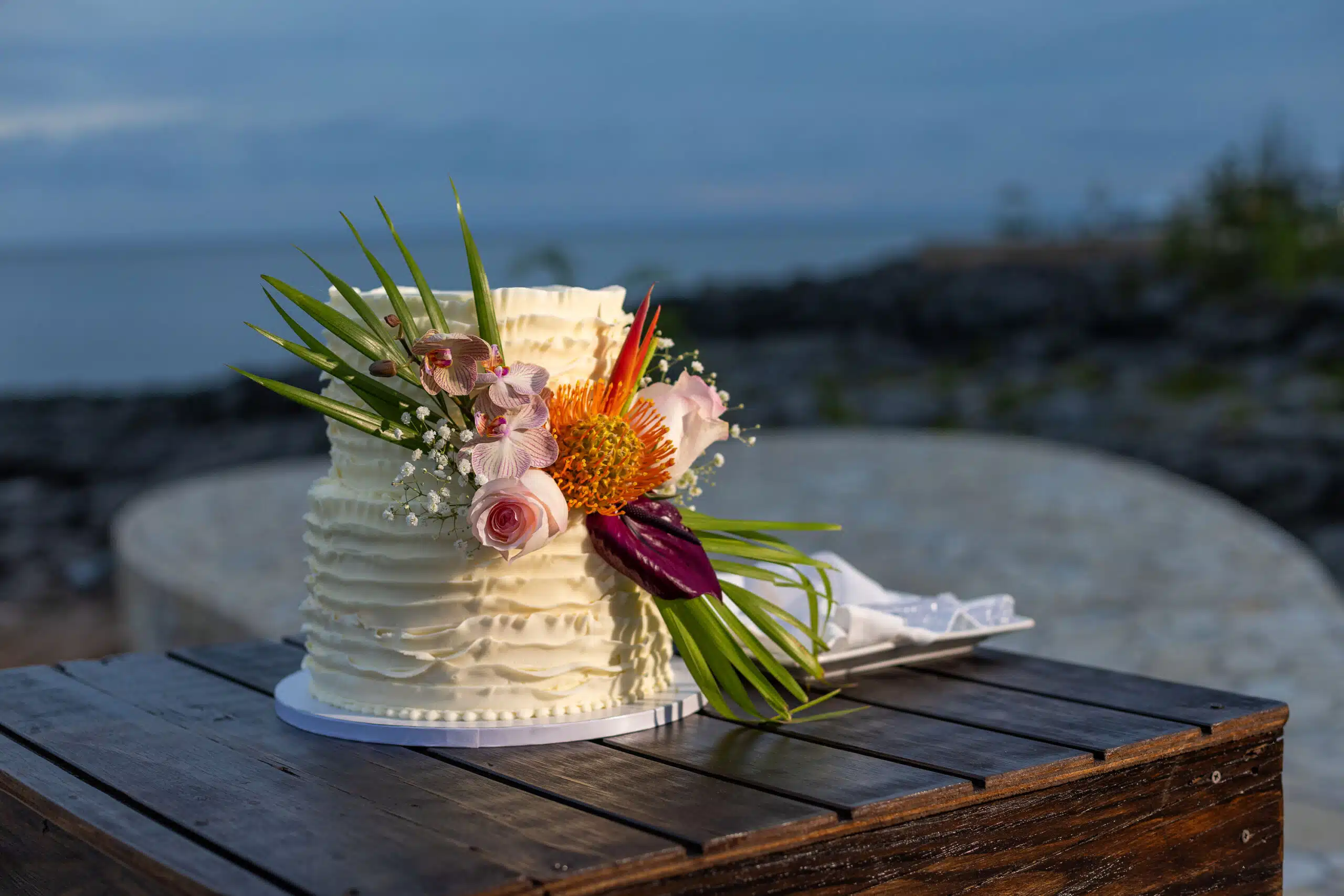 Gallery wedding cake image