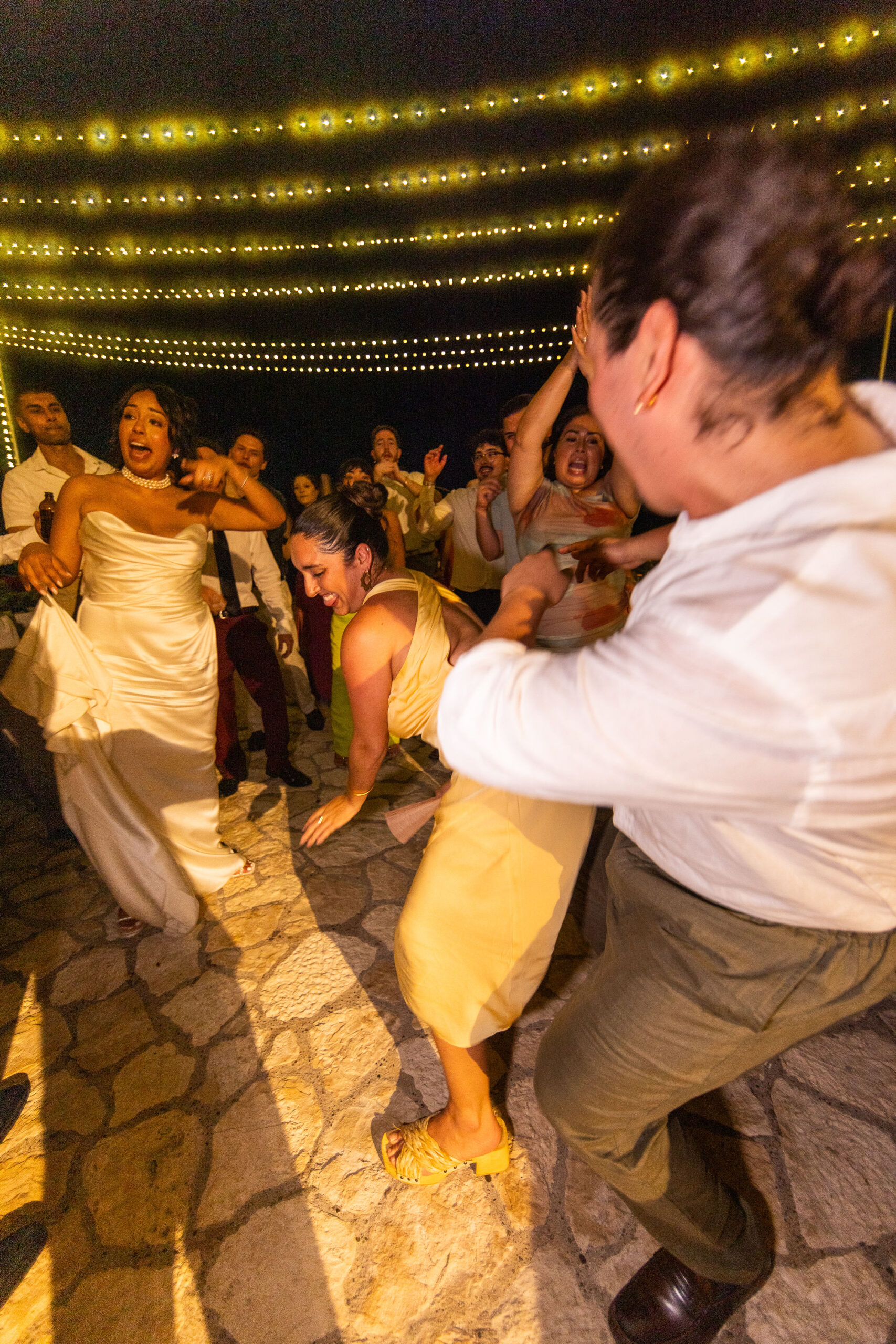 Gallery Guests dancing